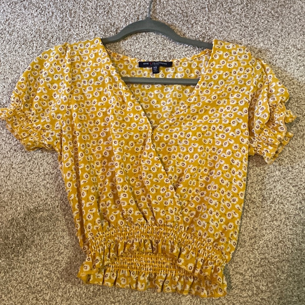 Crop top